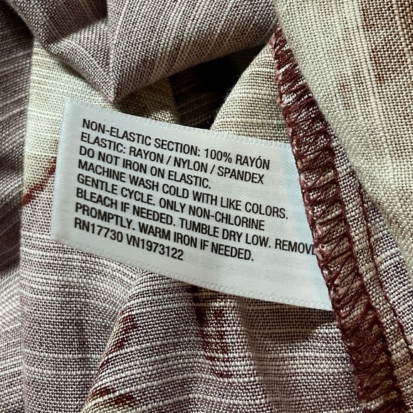 Ava & Viv Size 2X Dress Rust Brown SMOCKED FLORAL MIDI DRESS Long Sleeve V Neck - Picture 7 of 9